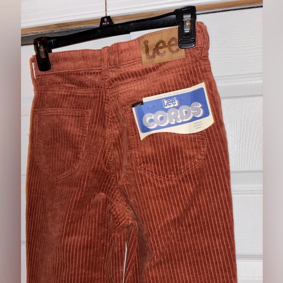 NWT Lee Corduroy Flare Jeans - Picture 6 of 9